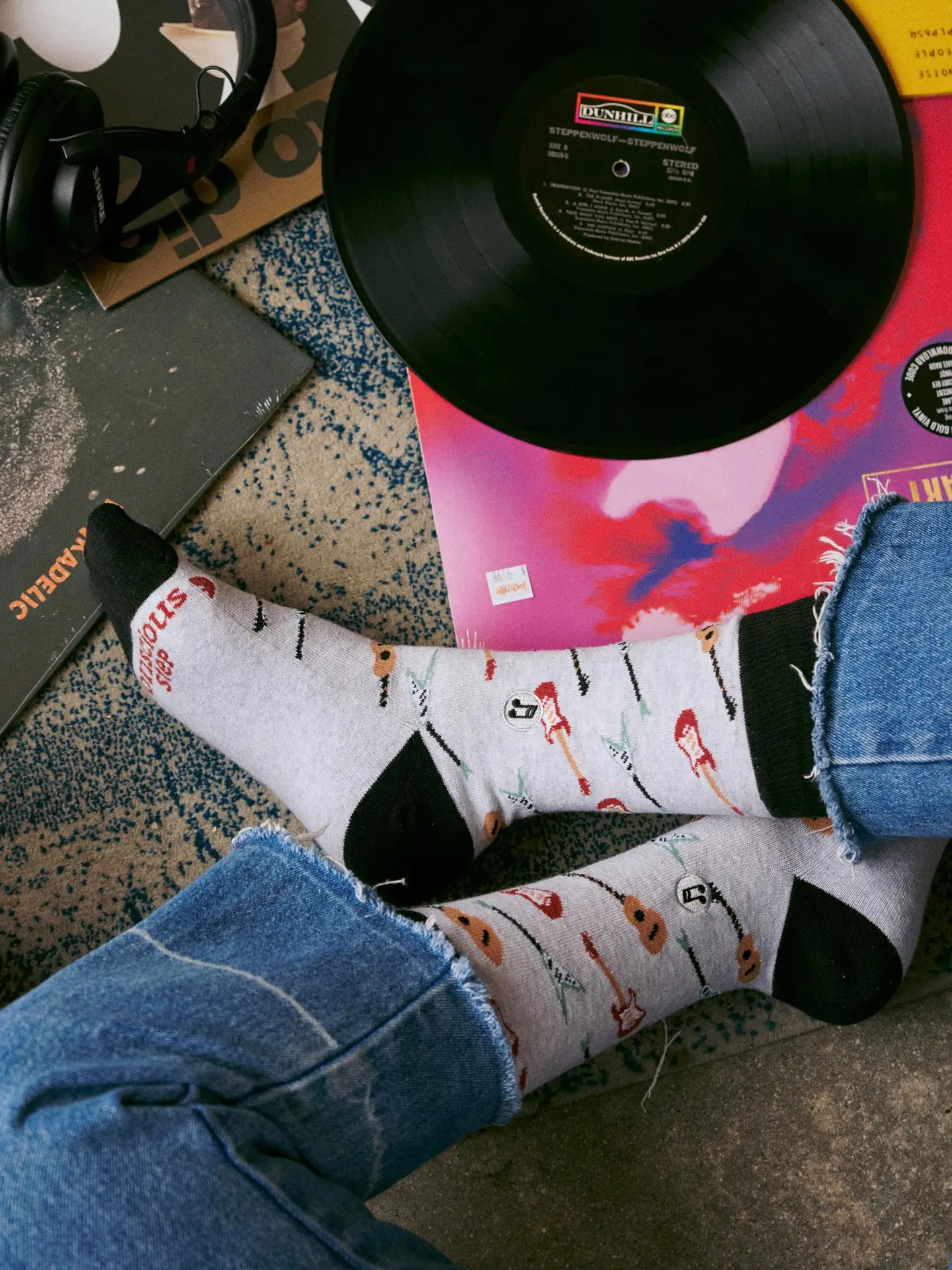 Socks That Support Music - Gray Guitars