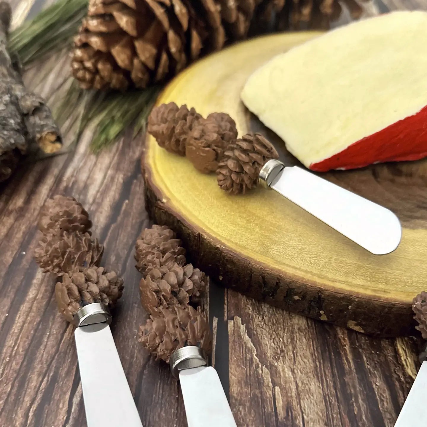 Pinecone Cheese Spreader