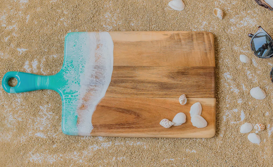 Acacia Cheeseboard - Caribbean Blue - Medium